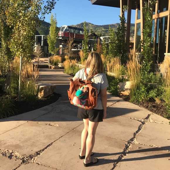 Meet your Posher, Maya Michello - Picture 2 of 14